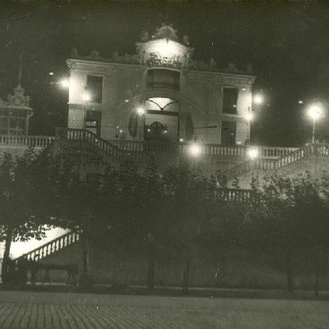 [1908] - Salón Pradera en la Avenida Alfonso XIII