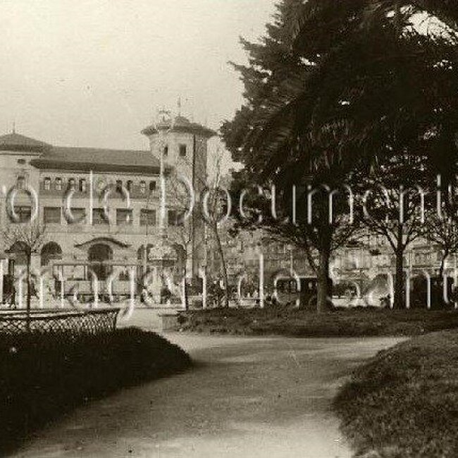 [1927] - Correos desde los Jardines de Pereda