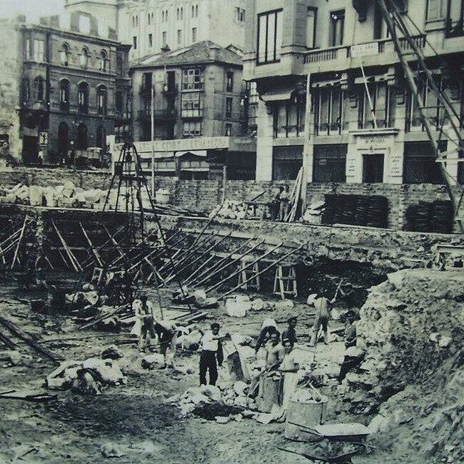 [1944] - Construcción de la Delegación de Hacienda la calle del Arcillero