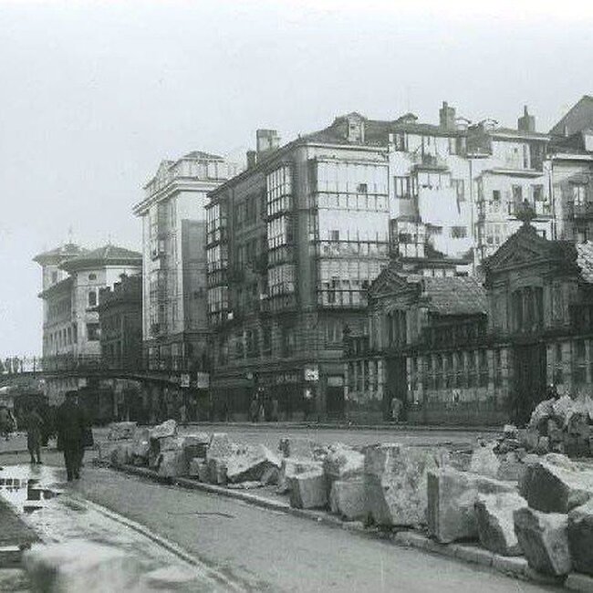 [1936] - Calles de Atarazanas y Colón unidas