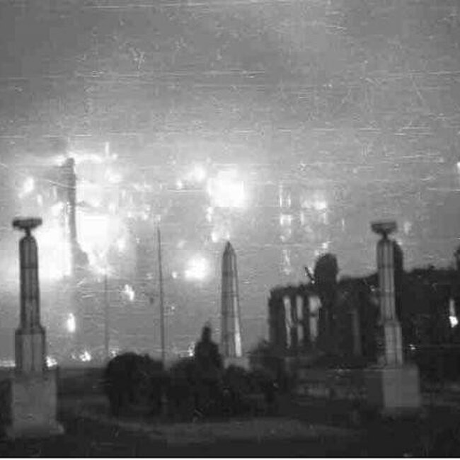 [1941] - Zona de Atarazanas en llamas