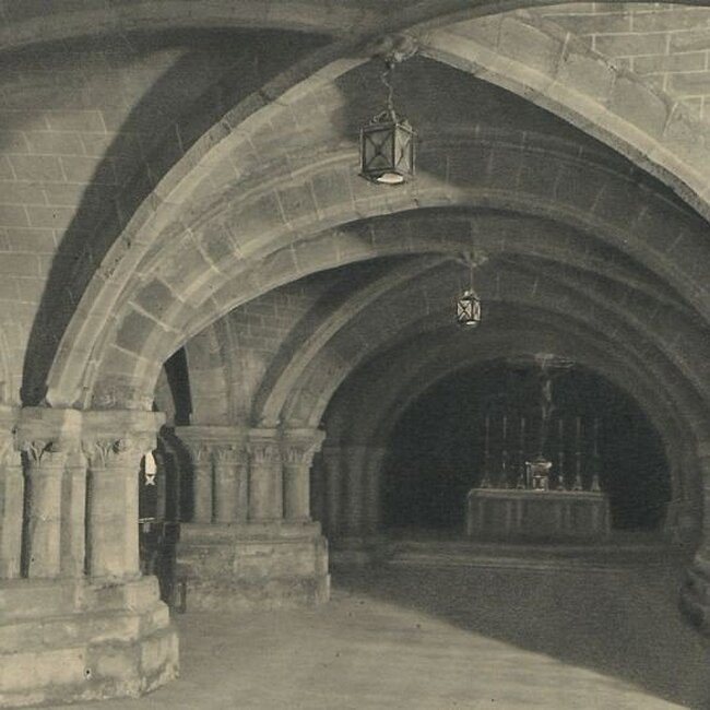 [1933] - Interior de la Iglesia del Cristo situada en la calle de los Azogues