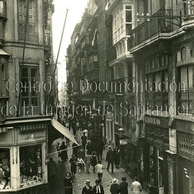 Calle la Blanca desde la plaza Vieja