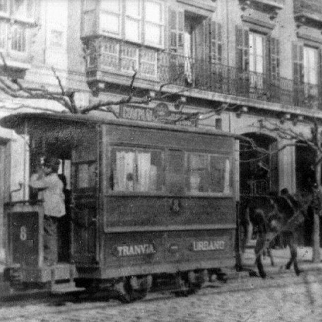 [1883] - Tranvía de mulas en Santander