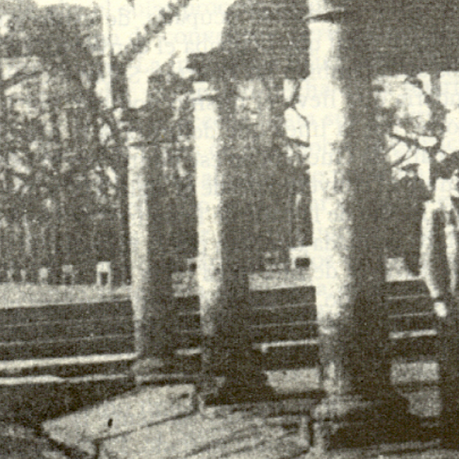 [1890] - Pórtico del convento de Santa Clara