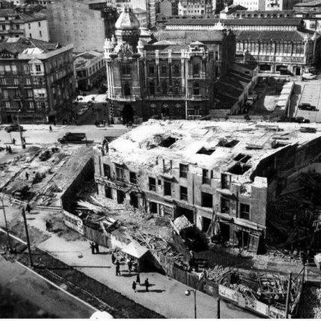 Derribo del "edificio del Sepi"