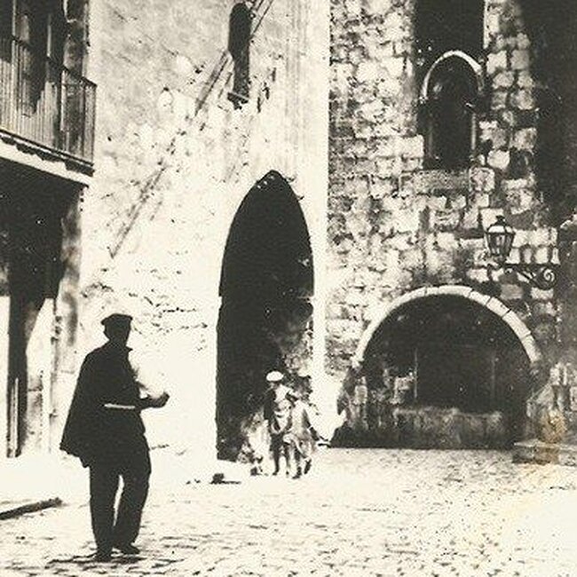 [1924] - Comienzo de Ruamayor junto a la Catedral de Santander