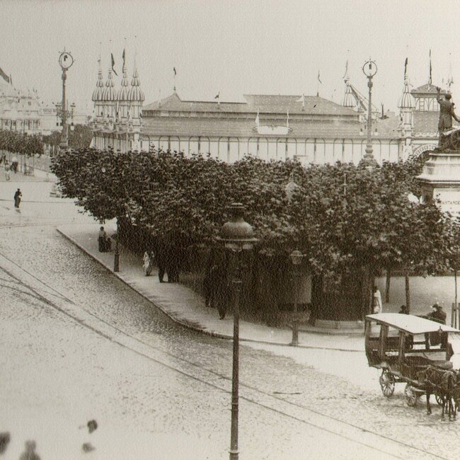 [1905] - Plaza Velarde vista desde el puente
