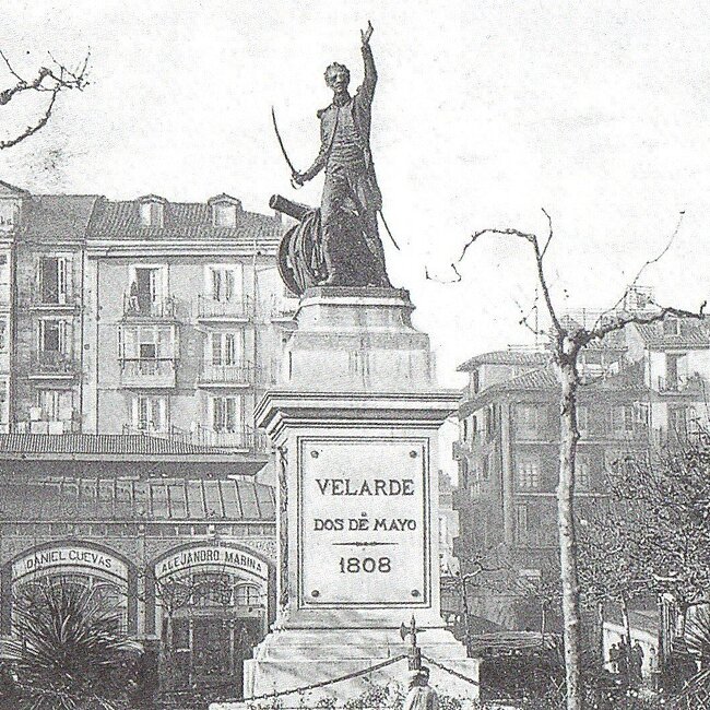 [1906] - Plaza Velarde vista desde el este