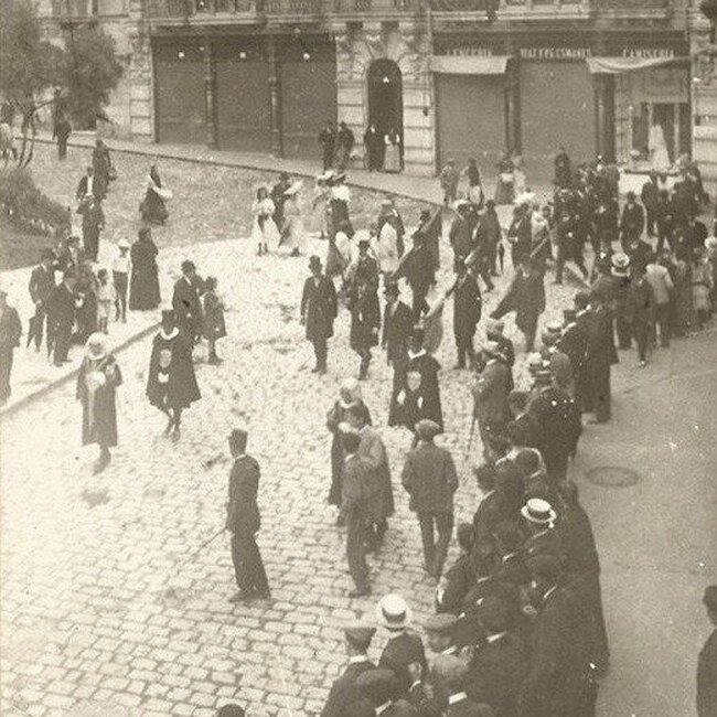 [1907] - Calle de Isabel II desde la plaza de Pi y Margall