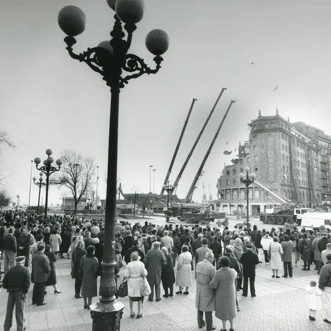 [1992] - Derrumbe del antiguo Hotel Bahía