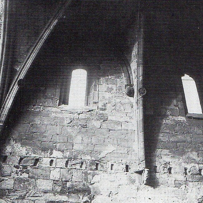 Paramento norte de la capilla de Santiago de la Catedral de Santander