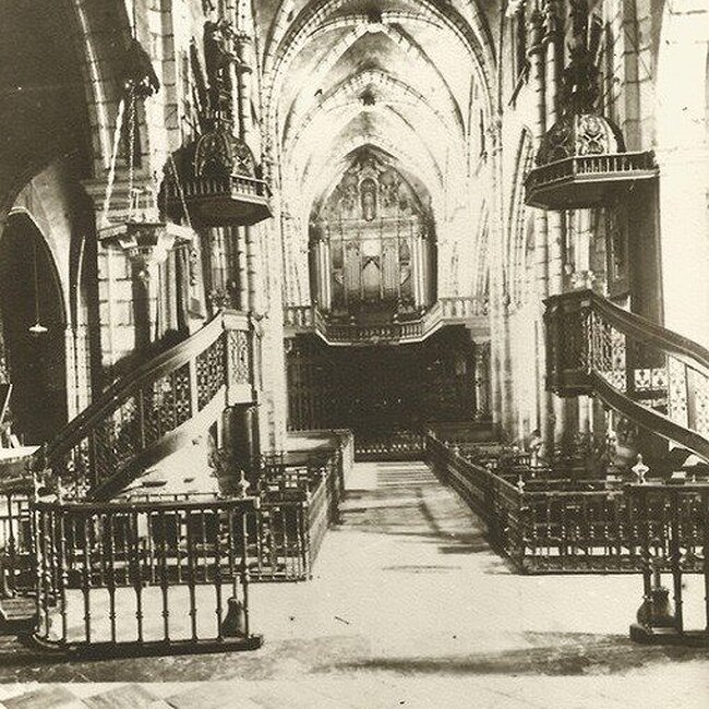 [1920] - Nave central de la Catedral de Santander