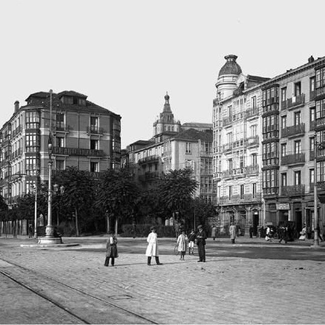 [1910] - Plaza de Bolívar