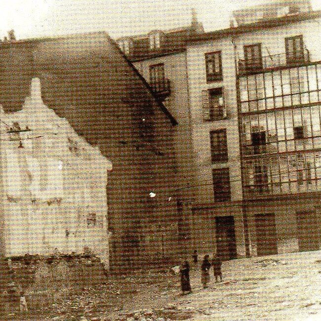 [1941] - Calle Francisco de Quevedo desde el sur tras el incendio