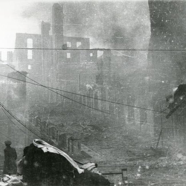 [1941] - Cuesta de Gibaja desde Atarazanas durante el incendio