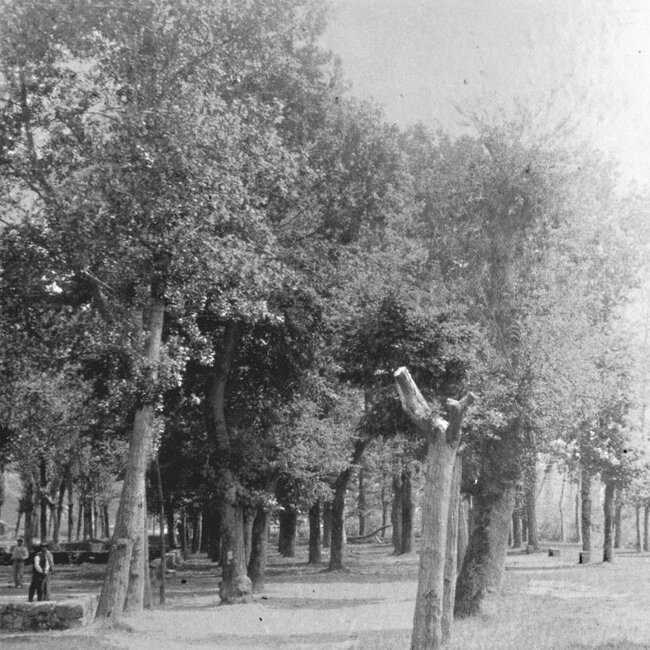 [1898] - Bolera en el Parque de La Losa de Cabezón de la Sal