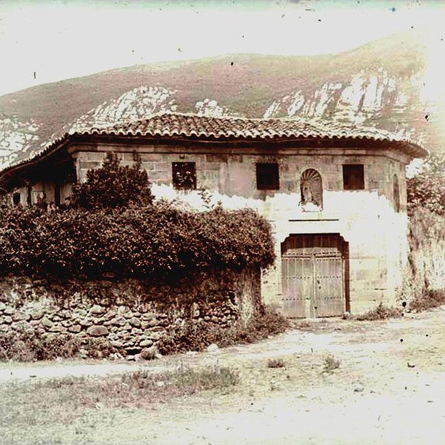 Casar de Periedo