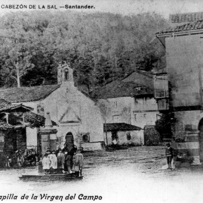 Capilla de la Virgen del Campo en Cabezón de la Sal