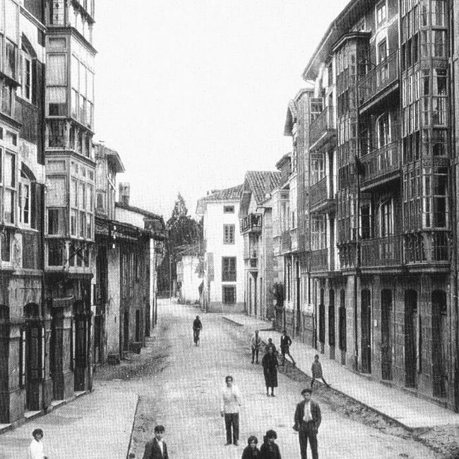 Calle de la Torre en Cabezón de la Sal