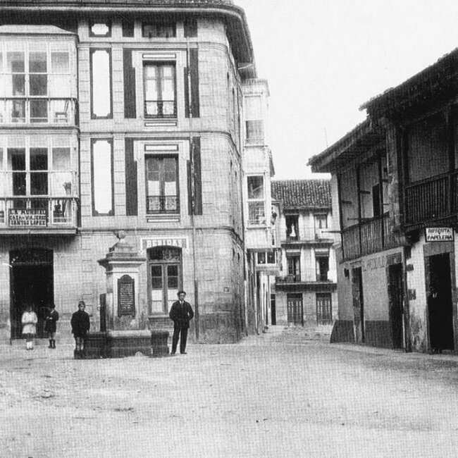 Calle de Sánchez Ramos en Cabezón de la Sal