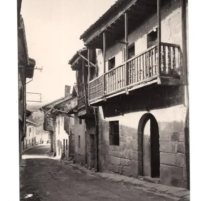 [1963] - Casa típica cántabra