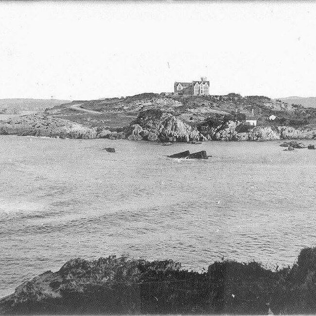 [1915] - Playa del Camello con el Palacio de la Magdalena de fondo