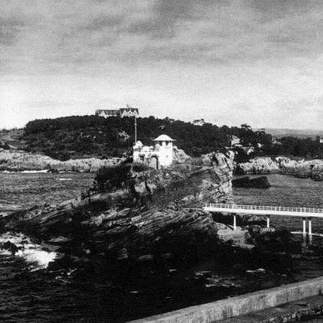 [1949] - Caseta de vigilancia de los Prácticos del Puerto en la playa del Camello