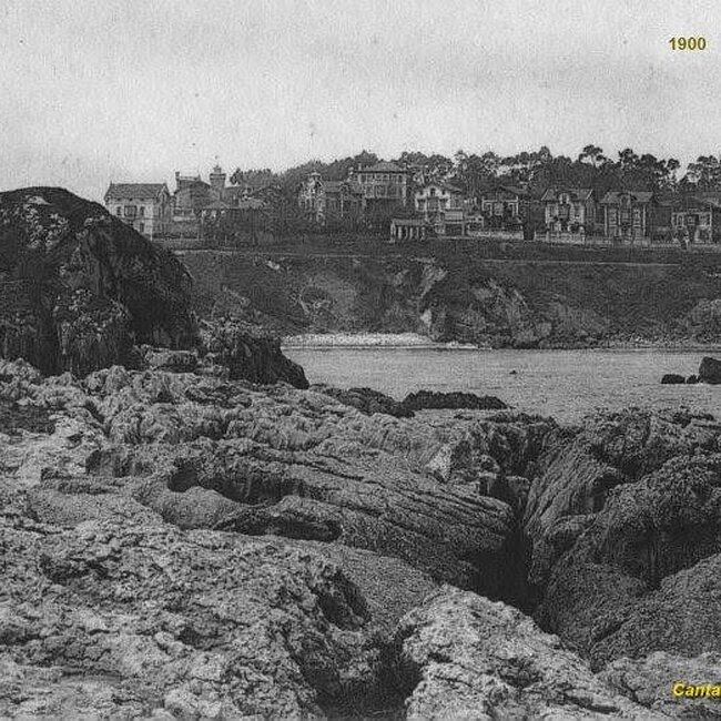 [1900] - Vista de la zona del Camello desde la península de la Magdalena