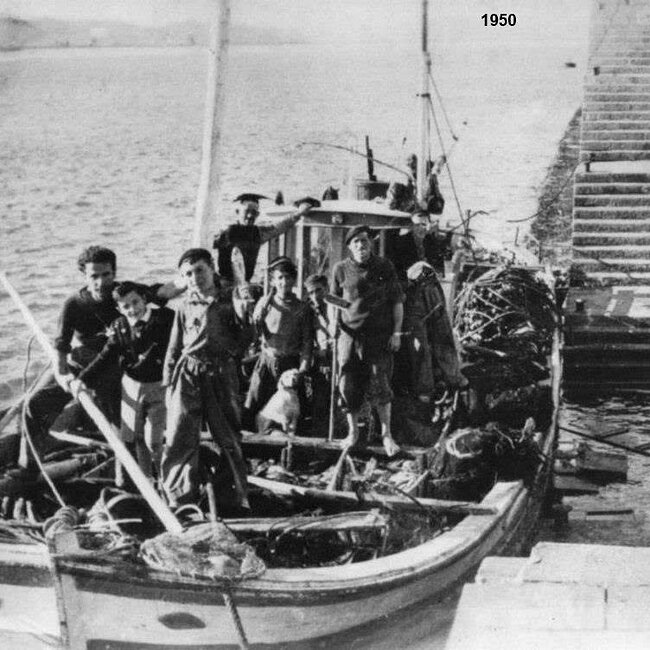 [1920] - Barco de pescadores en Laredo