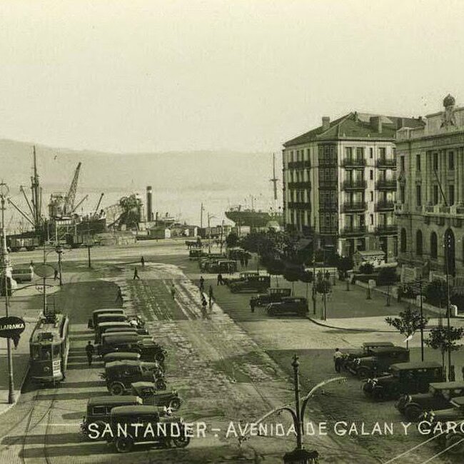 Plaza de Farolas en tiempos de la II República
