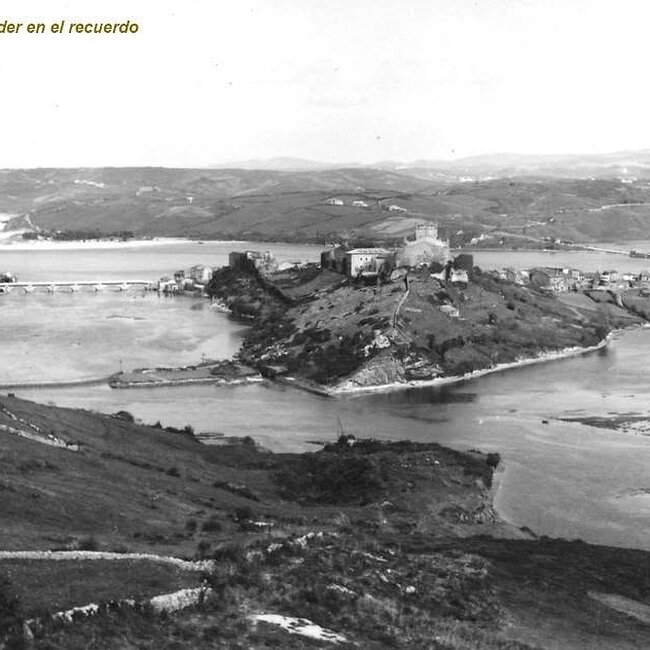 Foto antigua de San Vicente de la Barquera