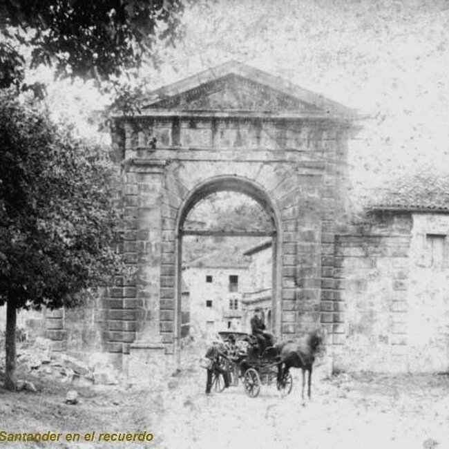 Foto antigua de La Cavada (Riotuerto)
