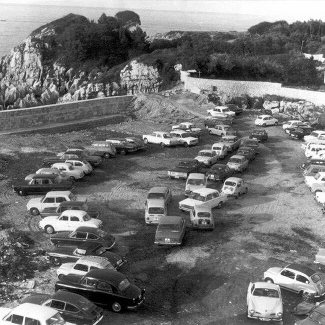 Foto antigua del Real Club de Tenis de la Magdalena