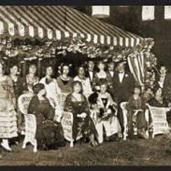 Foto antigua del Real Club de Tenis de la Magdalena