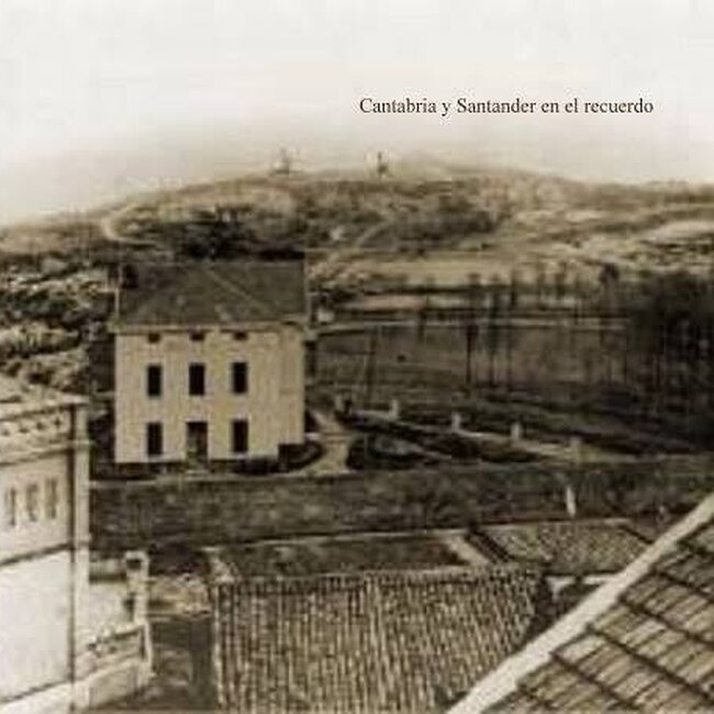 Foto antigua del Real Club de Tenis de la Magdalena