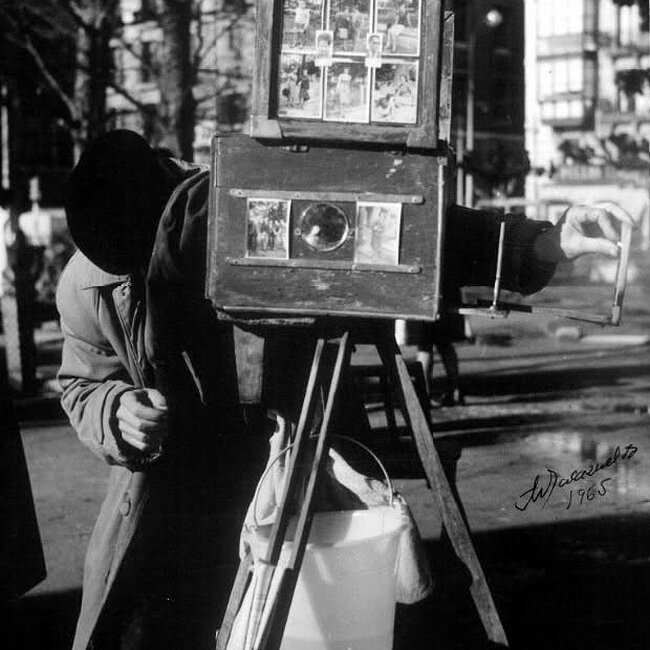 Foto antigua de los fotógrafos minuteros