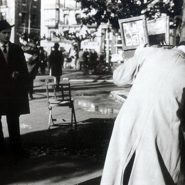 Foto antigua de los fotógrafos minuteros