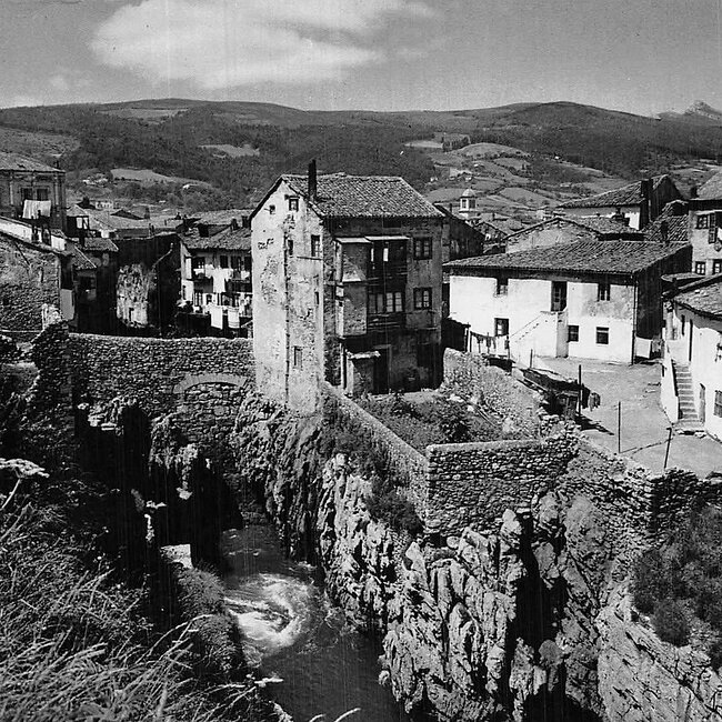 Foto antigua de Castro Urdiales (19).jpg