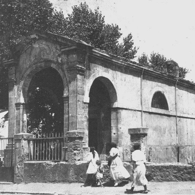 Foto antigua de las ferias de Santiago (10).jpg