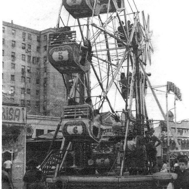 Foto antigua de las ferias de Santiago (18).jpg