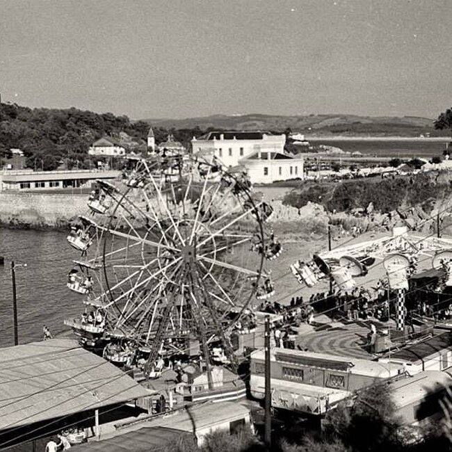 Foto antigua de las ferias de Santiago (20).jpg