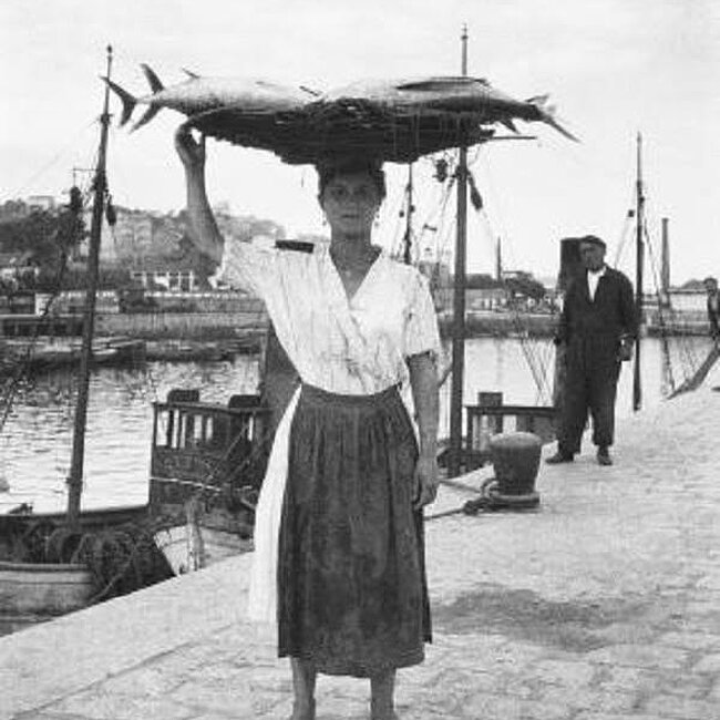 Foto antigua del Mercado de Puertochico (Almotacenia) (19).jpg