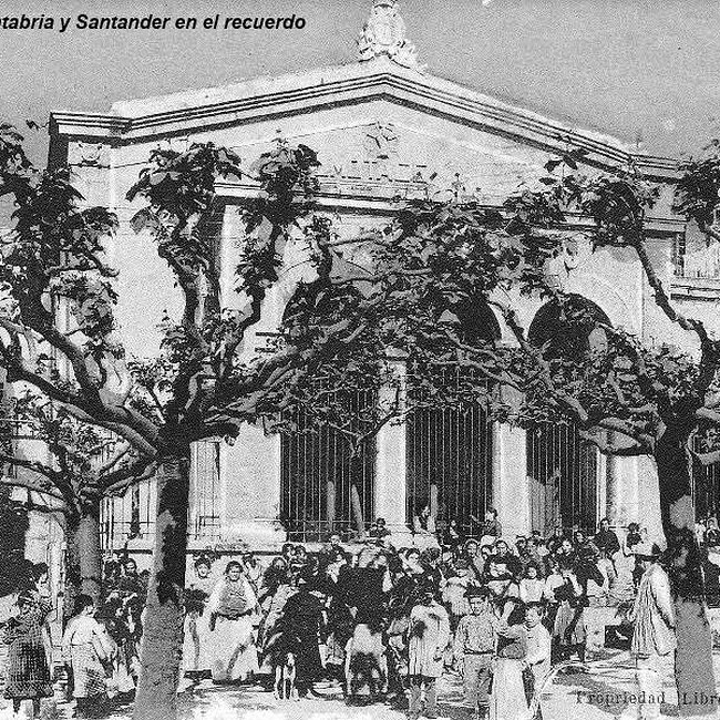 Foto antigua del Mercado de Puertochico (Almotacenia) (23).jpg