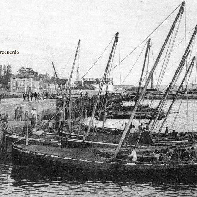 Foto antigua del Mercado de Puertochico (Almotacenia) (31).jpg