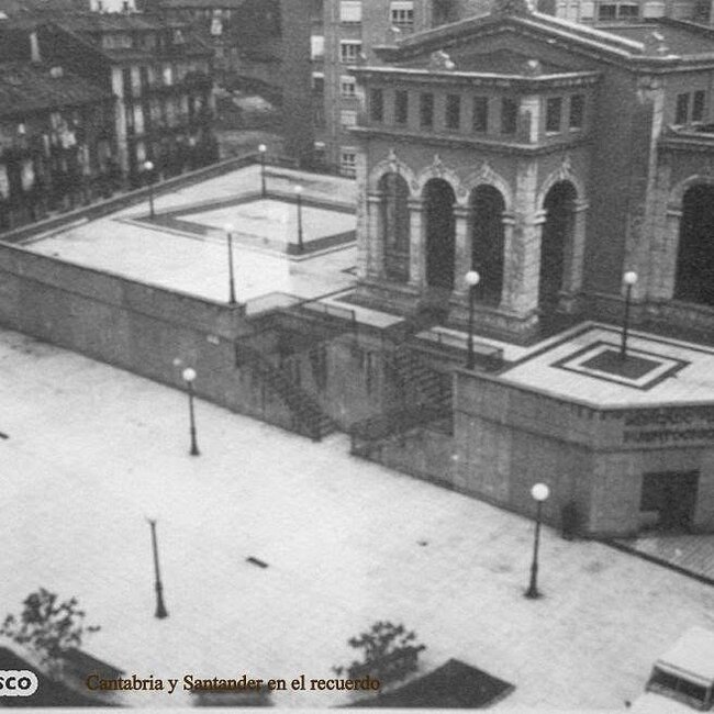Foto antigua del Mercado de Puertochico (Almotacenia) (32).jpg