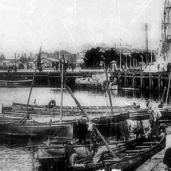 Foto antigua del Mercado de Puertochico (Almotacenia) (42).jpg