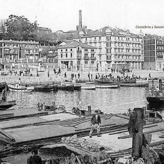 Foto antigua del Mercado de Puertochico (Almotacenia) (49).jpg