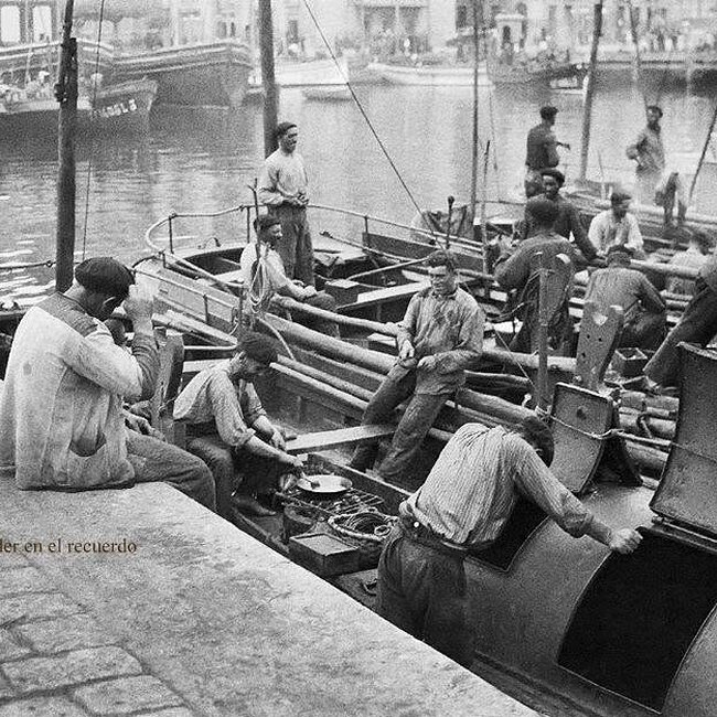 Foto antigua del Mercado de Puertochico (Almotacenia) (51).jpg
