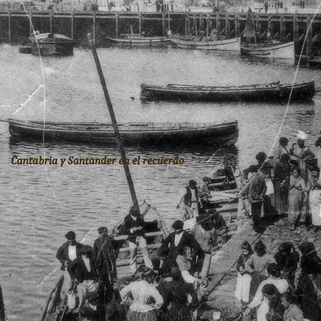 Foto antigua del Mercado de Puertochico (Almotacenia) (54).jpg
